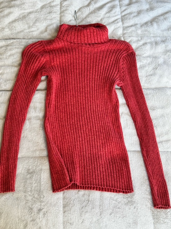 Hannah Sweaters - Hannah Ribbed Red Turtleneck Sweater